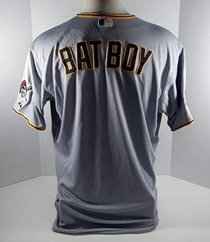 2015 פיטסבורג פיראטים BAT BOY משחק הונחה אפור ג'רזי פוסט עונה P 50 745 - משחק גופיות MLB משומשות