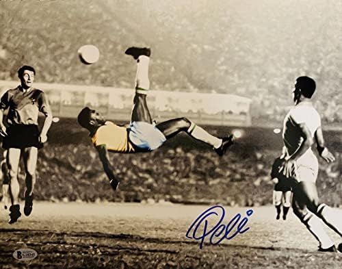 פלה חתמה על 16x20 בעיטת כדורגל זרקור צילום - חתימה באס בקט COA - תמונות כדורגל עם חתימה